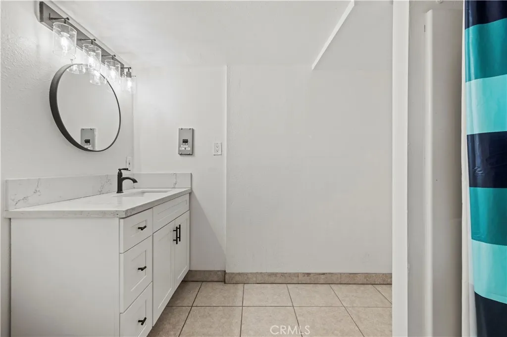 28637 Chiquito Canyon Road, Castaic, California 91384 home-pic-38